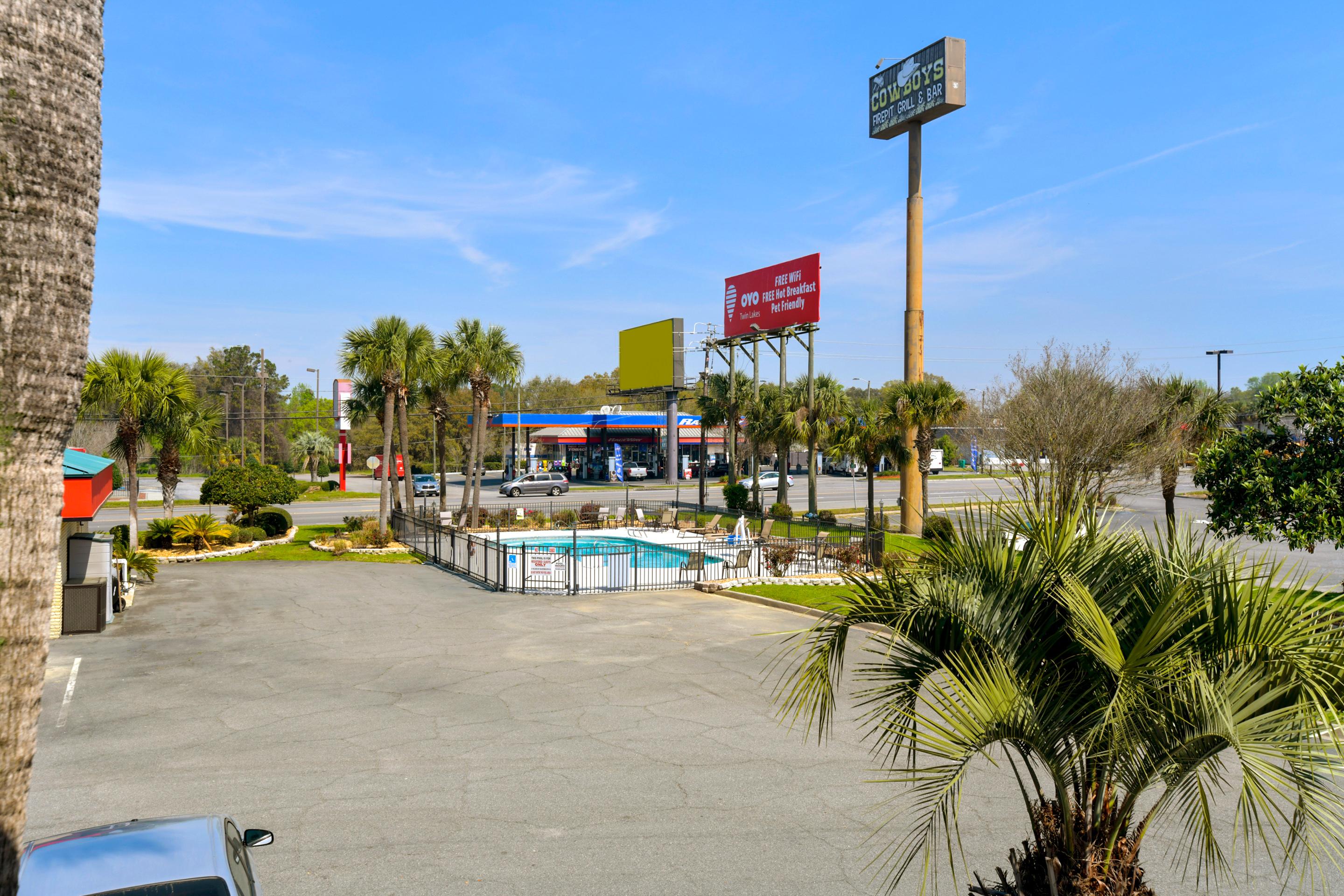 Oyo Hotel Lake Park - Valdosta Area Exterior foto