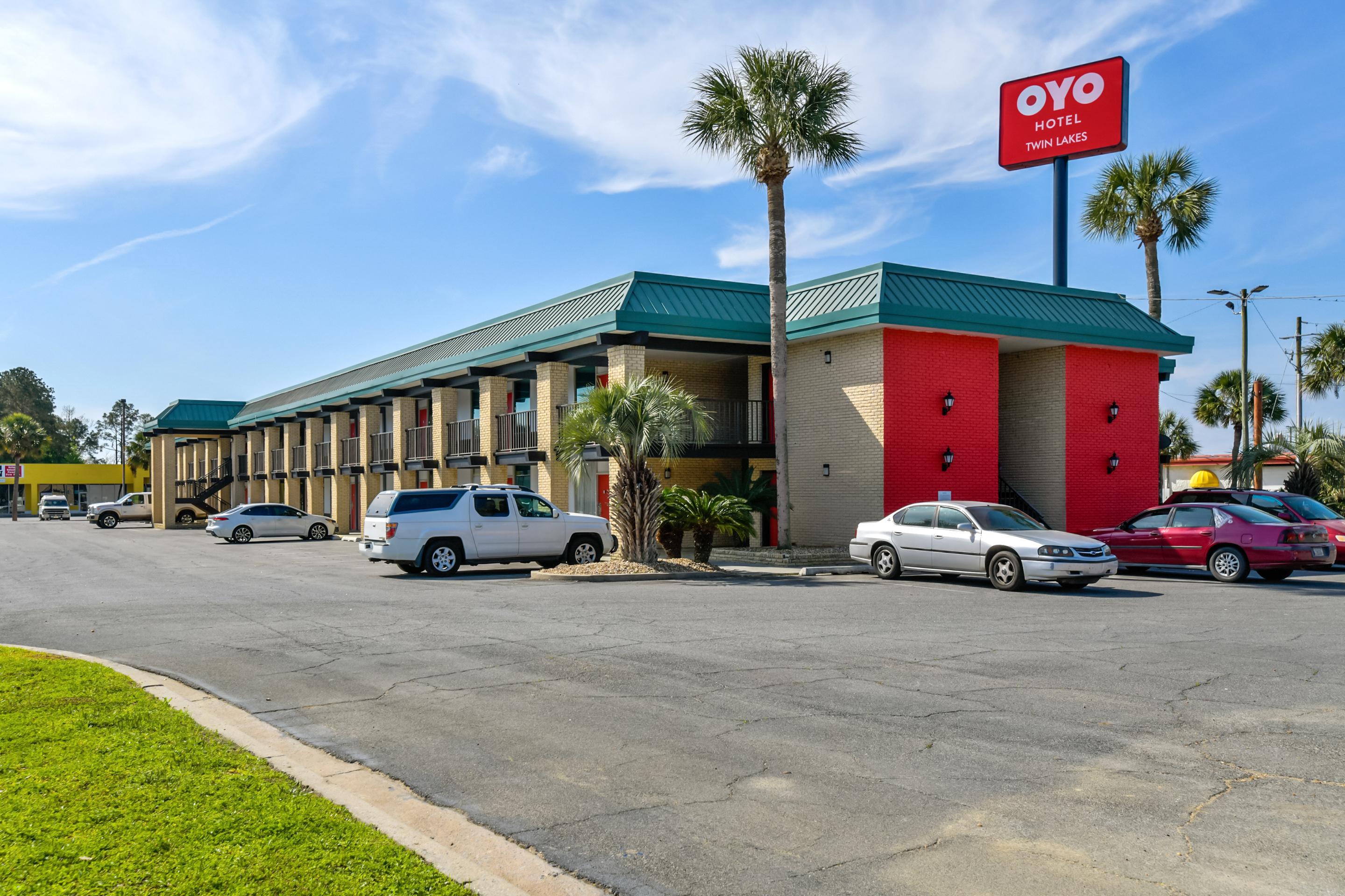 Oyo Hotel Lake Park - Valdosta Area Exterior foto